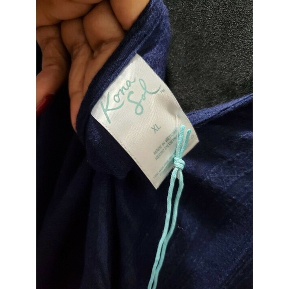 Kona Sol Women's Solid Blue Polyester V-Neck Short Sleeve Blouse Size X-Large - Picture 10 of 12